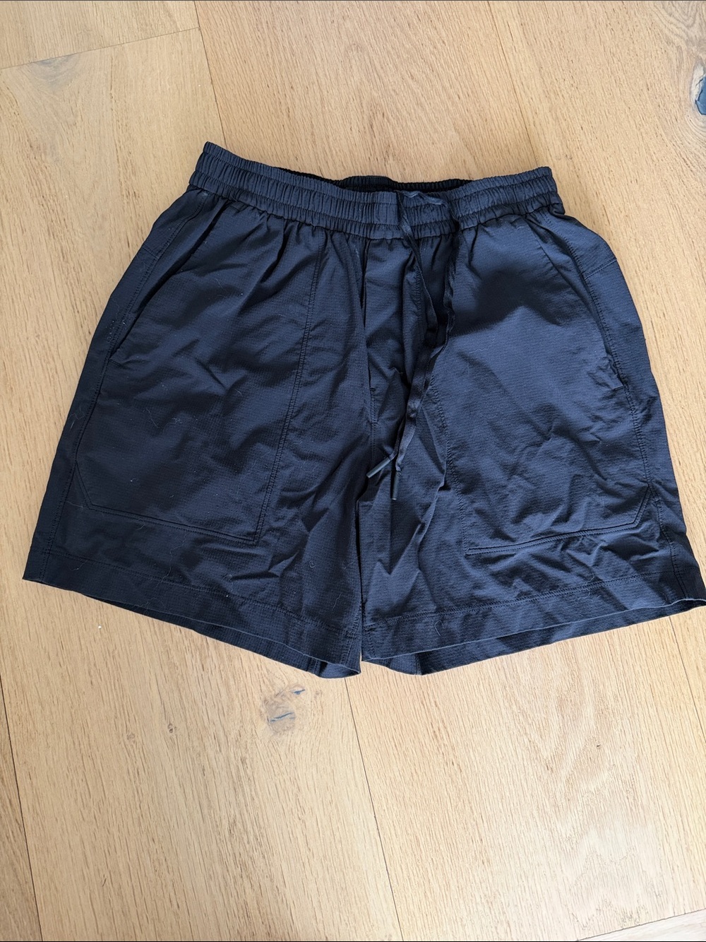lululemon athletica Men's Black Performance Drawstring Shorts